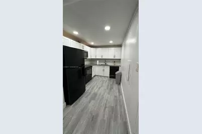 7100 NW 17 #111, Plantation, FL 33313 - Photo 6