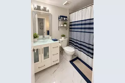 15555 N Miami Lakeway N #106, Miami Lakes, FL 33014 - Photo 14