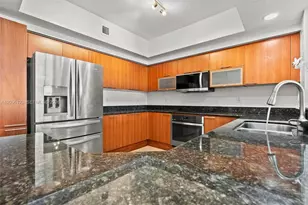 14951 Royal Oaks Ln, North Miami, FL 33181 - Photo 10