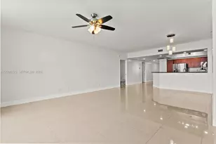 14951 Royal Oaks Ln, North Miami, FL 33181 - Photo 8