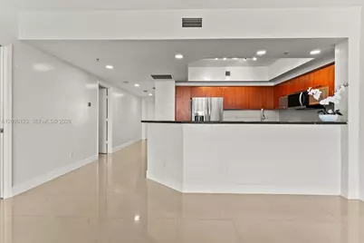 14951 Royal Oaks Ln #2008, North Miami, FL 33181 - Photo 4