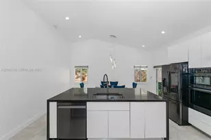 12519 NW 10th Ct, Sunrise, FL 33323 - Photo 28