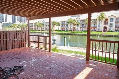 347 Leslie Dr, Hallandale Beach, FL 33009 - Photo 6