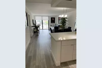 2625 Collins Ave #510, Miami Beach, FL 33140 - Photo 10