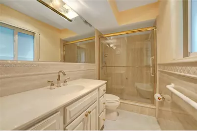 1731 NW 86th Ave, Pembroke Pines, FL 33024 - Photo 22