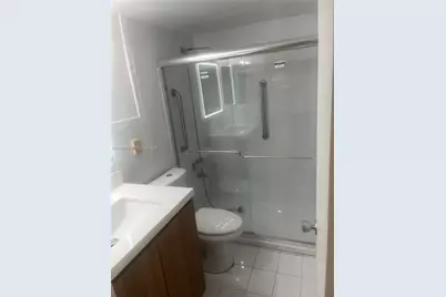 1205 Mariposa Ave #402, Coral Gables, FL 33146 - Photo 22