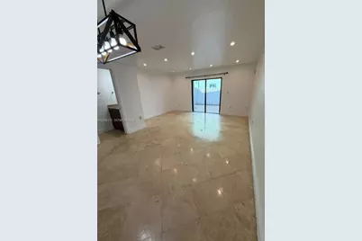 2375 W 74th St #105-6, Hialeah, FL 33016 - Photo 22