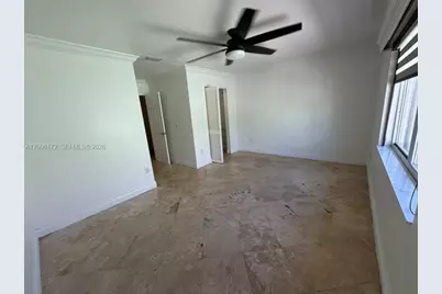 2375 W 74th St #105-6, Hialeah, FL 33016 - Photo 44