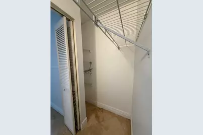 2375 W 74th St #105-6, Hialeah, FL 33016 - Photo 38
