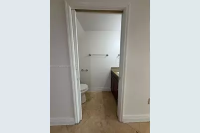 2375 W 74th St #105-6, Hialeah, FL 33016 - Photo 26