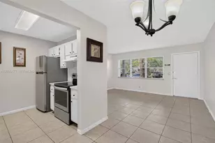 1301 SW 134th Way, Pembroke Pines, FL 33027 - Photo 14