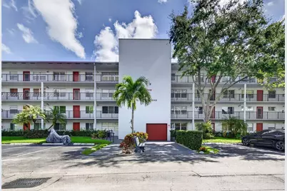 1301 SW 134th Way #108B, Pembroke Pines, FL 33027 - Photo 4