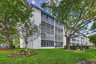 1301 SW 134th Way, Pembroke Pines, FL 33027 - Photo 28
