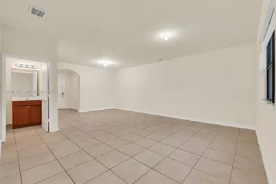 241 SE 35th Ave, Homestead, FL 33033 - Photo 10