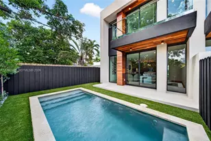 925 SW 10th Ave, Miami, FL 33130 - Photo 4