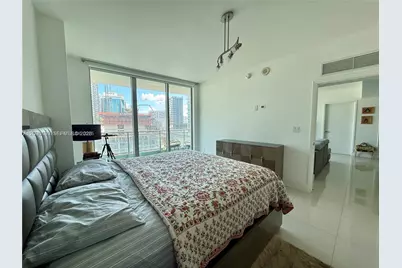 92 SW 3rd St #1104, Miami, FL 33130 - Photo 6