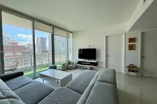 92 SW 3rd St, Miami, FL 33130 - Photo 4