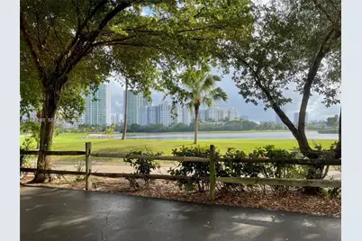 3475 N Country Club Dr #601, Aventura, FL 33180 - Photo 32