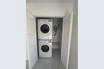 3720 SW 32nd St, Hollywood, FL 33023 - Photo 12
