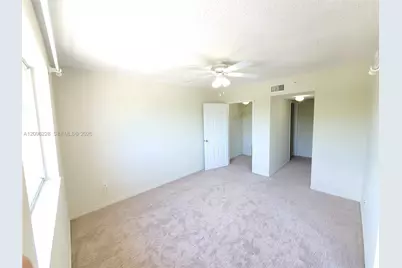 2600 S University Dr #321, Davie, FL 33328 - Photo 12