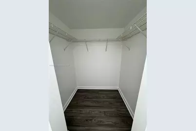 1200 Brickell Bay Dr #3206, Miami, FL 33131 - Photo 10