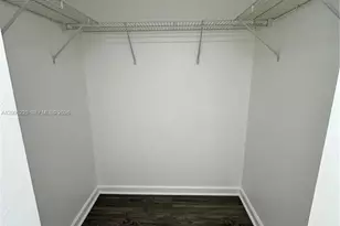 1200 Brickell Bay Dr, Miami, FL 33131 - Photo 10