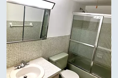 20275 NE 2nd Ave #7, Miami, FL 33179 - Photo 36