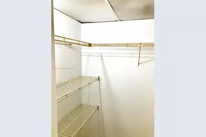 20275 NE 2nd Ave #7, Miami, FL 33179 - Photo 54