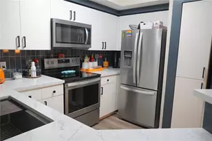 1919 Van Buren St, Hollywood, FL 33020 - Photo 14