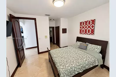 11530 NW 82nd Ter, Doral, FL 33178 - Photo 36
