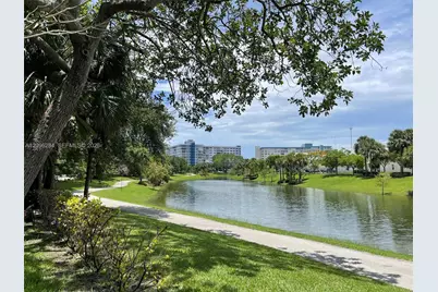 4700 Washington St #502, Hollywood, FL 33021 - Photo 38