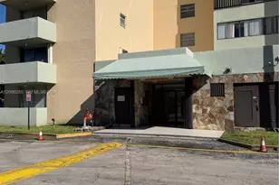5055 NW 7th St, Miami, FL 33126 - Photo 1