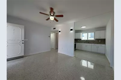 1460 SW 4th St #5, Miami, FL 33135 - Photo 1