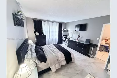 4311 Crystal Lake Dr #120, Deerfield Beach, FL 33064 - Photo 22
