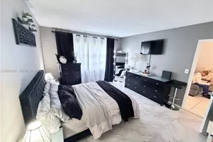4311 Crystal Lake Dr, Deerfield Beach, FL 33064 - Photo 22