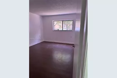 7020 NW 179th St #112, Hialeah, FL 33015 - Photo 4