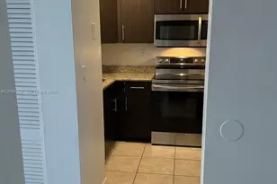 486 NW 165th St Rd, Miami, FL 33169 - Photo 8