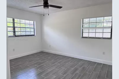 19055 NW 62nd Ave #111, Hialeah, FL 33015 - Photo 14