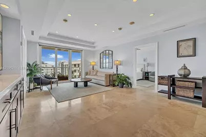 5701 Collins Ave #PH14, Miami Beach, FL 33140 - Photo 6