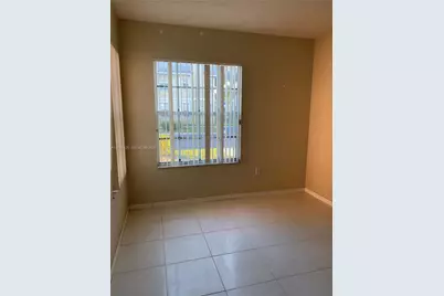 307 Belmont Ln, North Lauderdale, FL 33068 - Photo 10