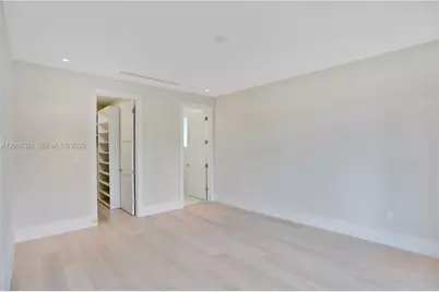 3550 W Glencoe St, Miami, FL 33133 - Photo 30