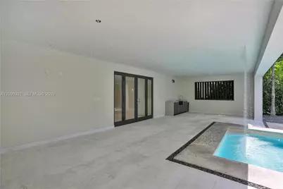 3550 W Glencoe St, Miami, FL 33133 - Photo 62