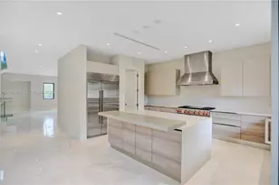 3550 W Glencoe St, Miami, FL 33133 - Photo 16