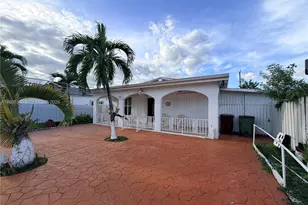 261 E 50th St, Hialeah, FL 33013 - Photo 10
