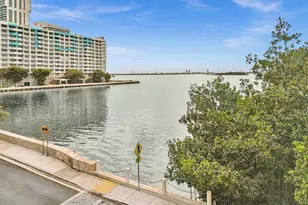 2000 N Bayshore Dr, Miami, FL 33137 - Photo 68