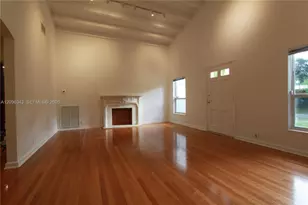 2640 Hilola St, Miami, FL 33133 - Photo 2