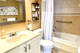 410 Golden Isles Dr, Hallandale Beach, FL 33009 - Photo 20