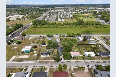 26650 SW 138th Ct, Homestead, FL 33032 - Photo 2