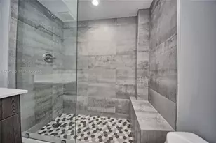 1660 NE 191st St, Miami, FL 33179 - Photo 20