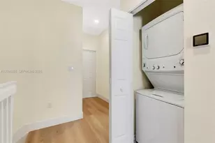 10615 W 34th Ct, Hialeah, FL 33018 - Photo 20